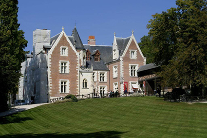 Chateau of the Clos Lucé, part of the guided Loire Valley Day tour D3 Chateau, château, castle, Clos Lucé, Loire Valley