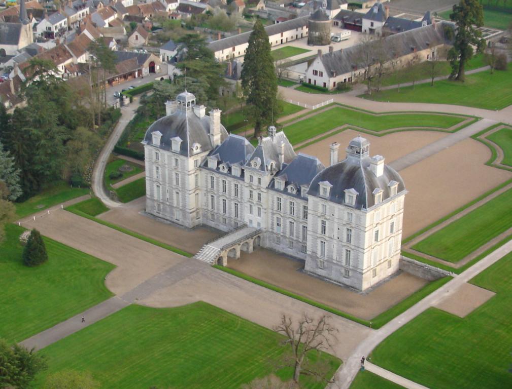 Loire Valley Super stay Classic, 3 Day Tours and 2 nights in 2* hotel ...